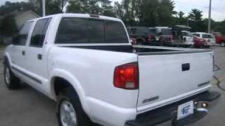 2002 Chevrolet S-10 - Crew Cab Pickup