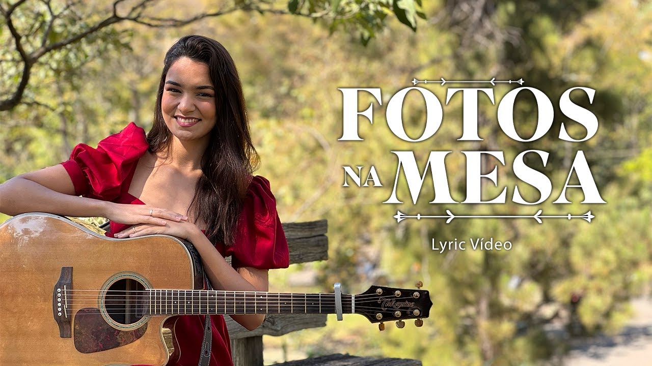 GIOVANA COSTA - FOTOS NA MESA (Lyric Vídeo)