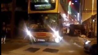 奇景系列 hk bus locked in a small road失暈九巴闖入小巷
