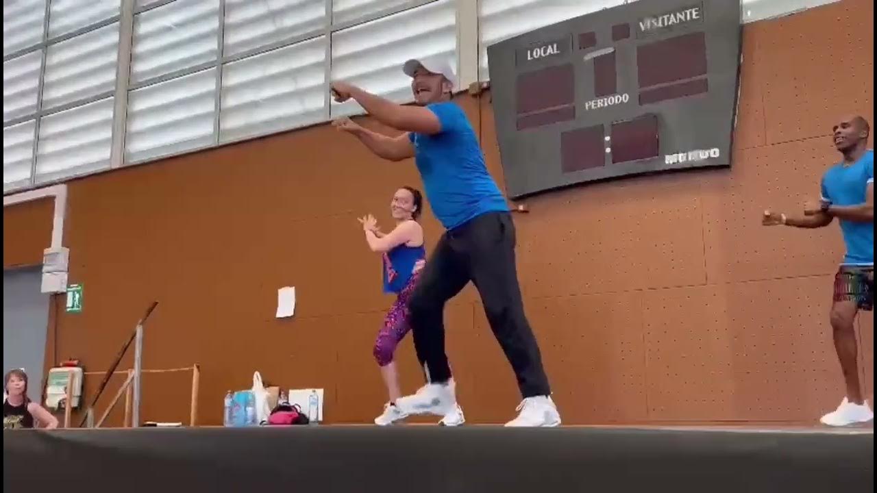 Kaderona Zumba, Original Elias, Zin Member coreografía Origina Lucho