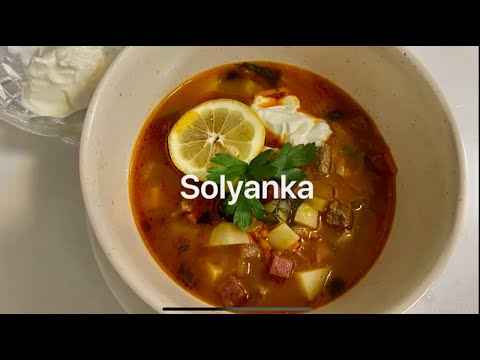 วีดีโอ: รัสเซีย Solyanka