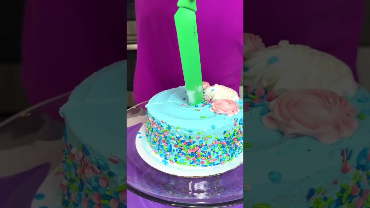 How to slice a layered cake.