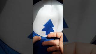 Reviewing The Dipper Hat From Gravity Falls