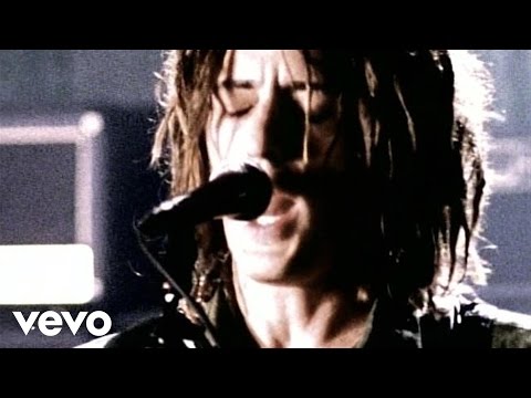 Video: Izzy Stradlin Neto vrednost: Wiki, poročen, družina, poroka, plača, bratje in sestre