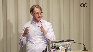 microXchg 2018 - Serverless Architectural Patterns and Best Practices - Sascha Möllering