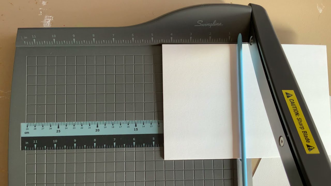 Swingline Paper cutter guillotine style arm