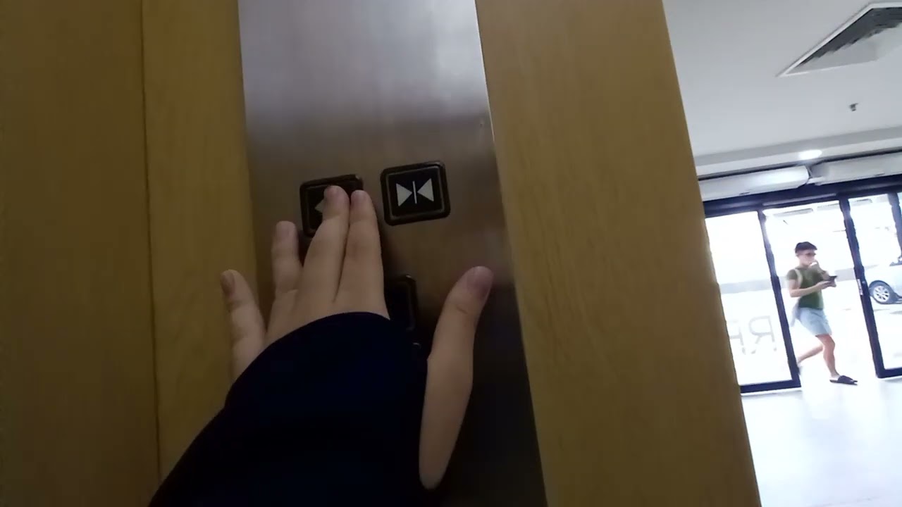 Hitachi Elevator at AEON Maluri.