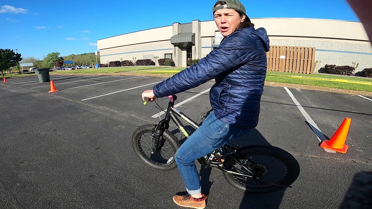 Teach your kid to ride a bike: Step 2- Step-Step-Glide - MaxresDefault
