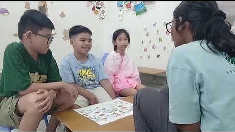 Tiếng Anh Giao Tiếp Phan Thiết: Thomas, Dylan and Anna practice talking about Describing a house