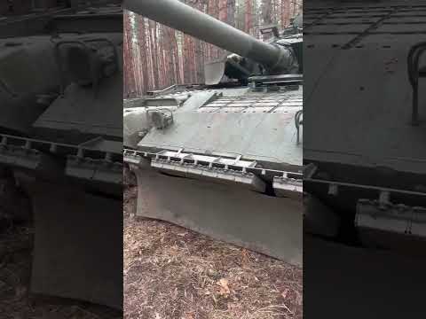 Захваченный украинский танк Т-80 #ukraine