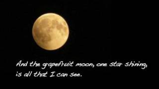 Video voorbeeld van "Tom Waits - Grapefruit Moon"