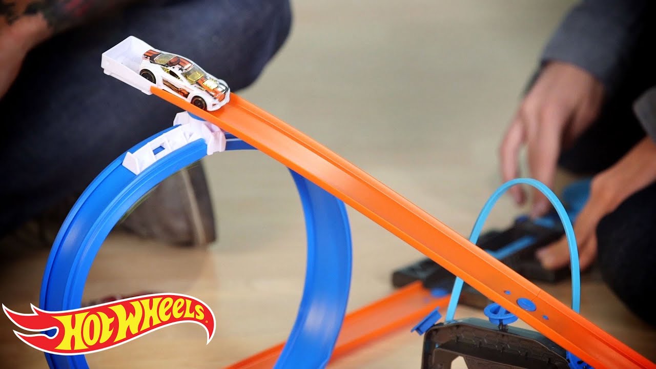 hot wheels track builder youtube