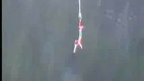www.faceadrenali...  Bloukrans Bungy Katie Kunz