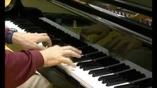Rick Wakeman - Close to the edge (on piano) chords