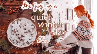 Spend a Warm & Cozy Winter Day With Me ❄  baking, snowy walks & reading