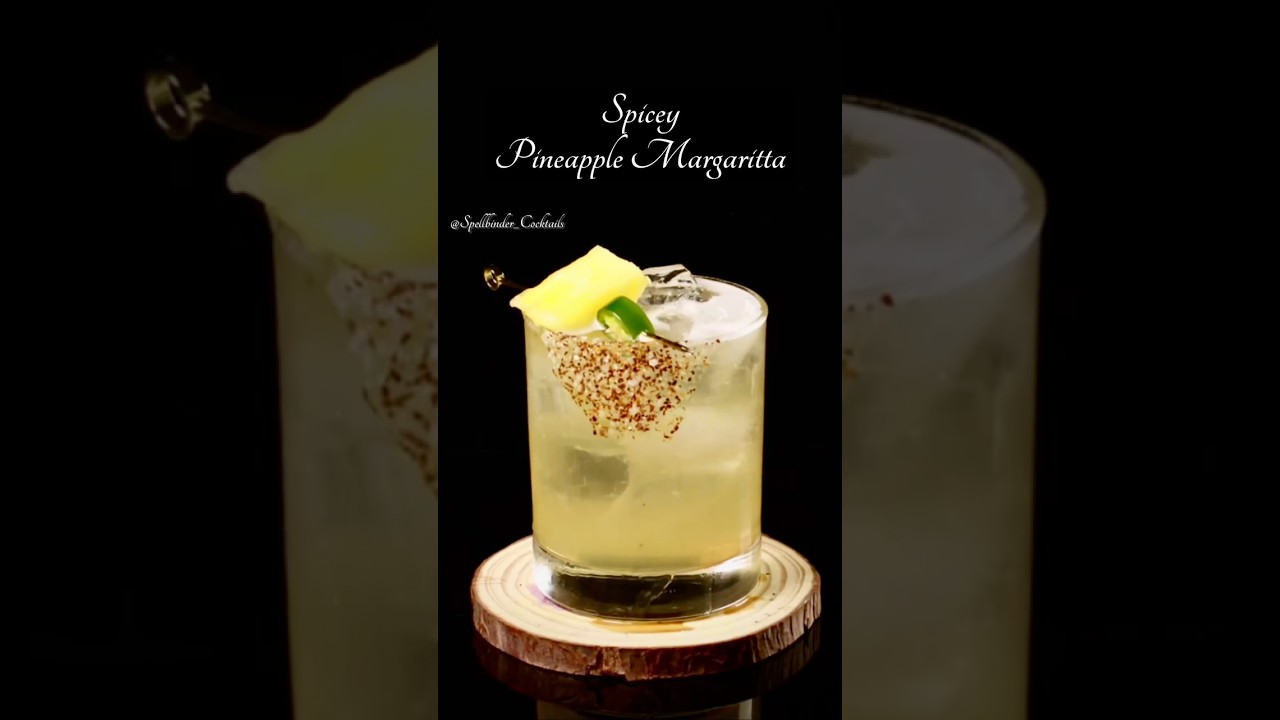 Spicy Pineapple Margarita 🥃