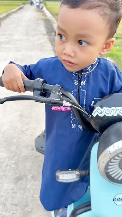SI BOCIL JATUH DARI SEPEDA LISTRIK #viralvideo #shorts
