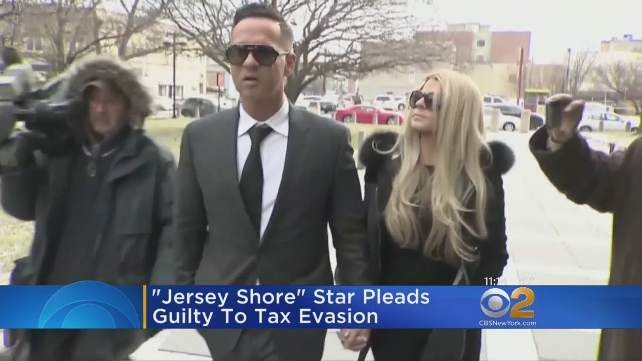 'Jersey Shore' Star Pleads Guilty To Tax Evasion