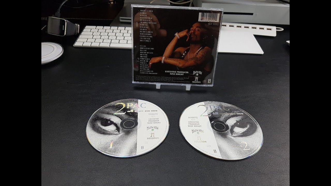 2pac all eyez on me booklet