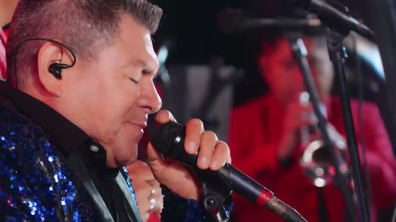 Dilbert Aguilar - No Te Preocupes Por Mí - (En Vivo)