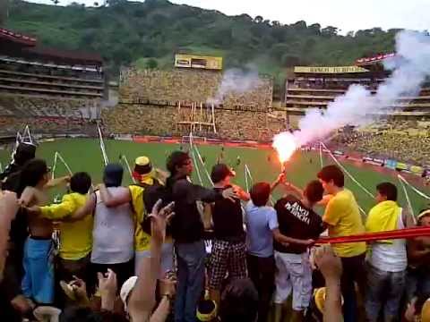 SUR OSCURA - NUEVO TEMA (IDOLO) + GOL VS CUENCA 2012