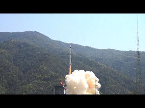 Long March-2C launches