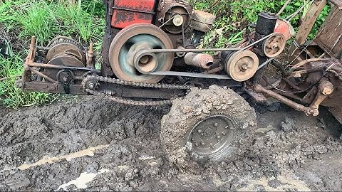 Xe công nông 1 câu lên dôc đă trơn keo tơi kưc khoe qua nguy hiểm va cai kêt