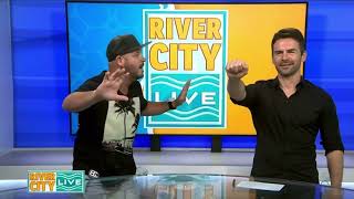 MAGIC TRICK WITH NEWS 4 (RIVER CITY LIVE)