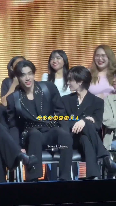 When you're way too short 😭 #thaibl #perthsanta #perfect10liners #perthtanapon #santapongsapak#blfan