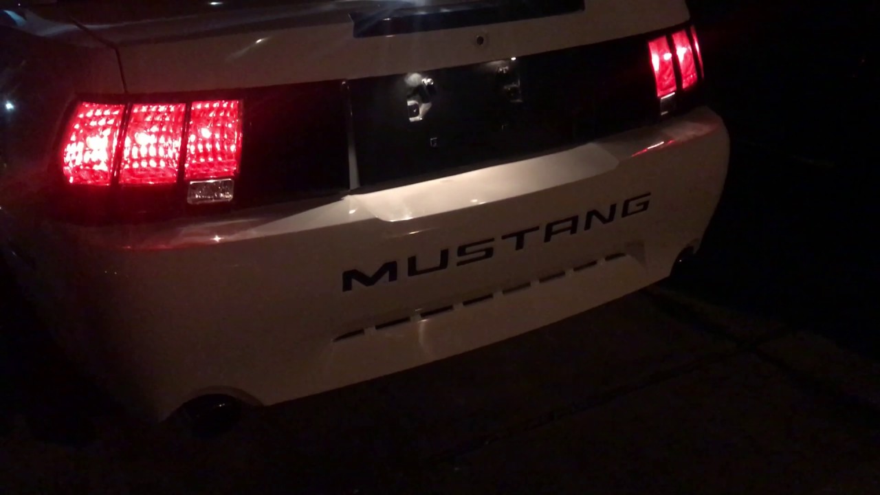 03 Mach 1 stage 3 comp cams - YouTube