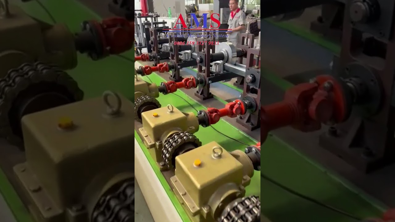 Gearbox drive C shape guide rail track roll forming machine