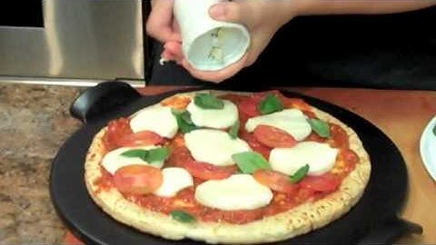 Emile Henry Pizza Stone