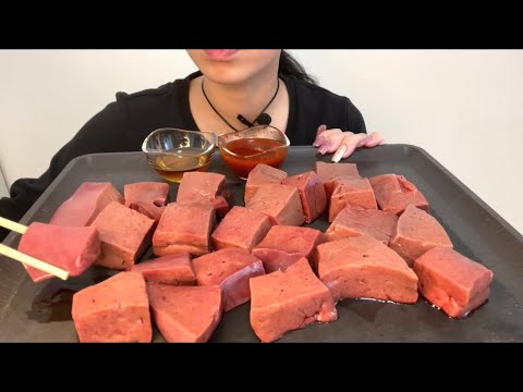 【ASMR 咀嚼音】大好き牛のレバ刺し！Raw beef liver！