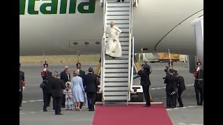 ⁣JMJ Panamá 2019: Llegada del Papa Francisco a Panamá.