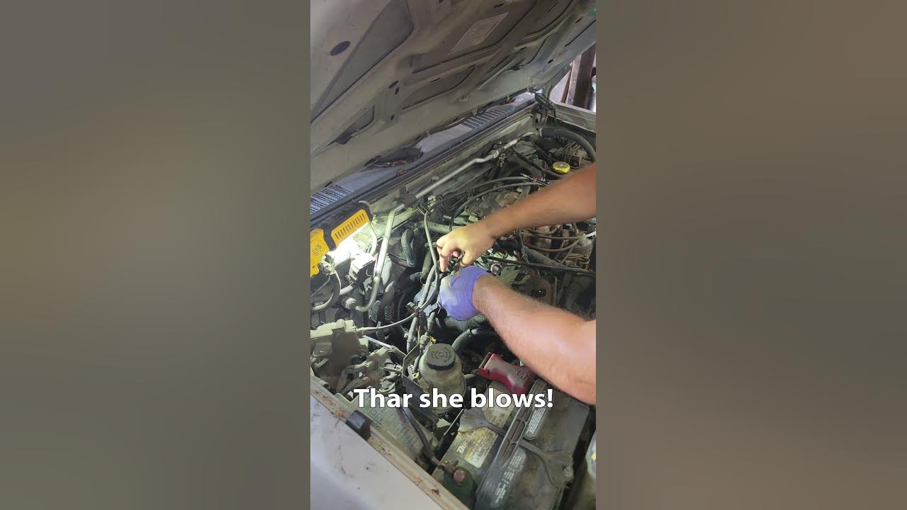 2001 Nissan Frontier Valve Cover Gasket - YouTube