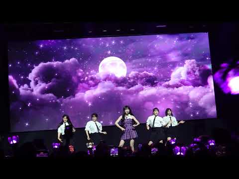 Choerry - Love Cherry Motion | Live Berlin FanCam | Cool Fan Reaction! 😀 Odd Eye Circle / 7.8.2023