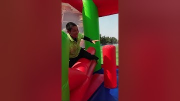 This bouncy castle is awesome!  #bouncycastle #bouncyhouse #inflatable #slide