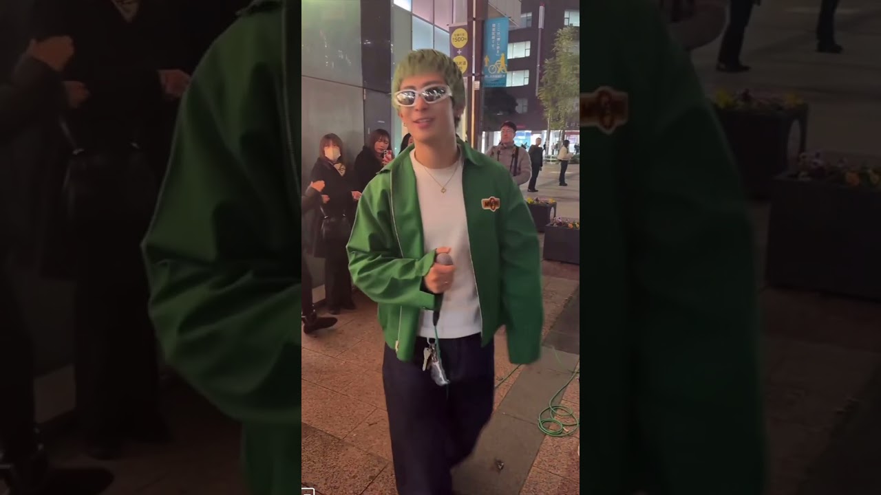 福岡県・天神路上ライブ！④ 『小さな勇気の旗』　『ある親子の話』　2025.12.18