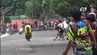 H. DOTCOM || si kumis beracun menggila poll