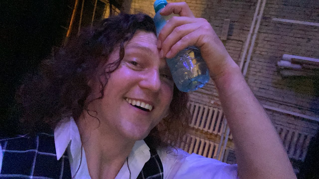 А вот и я - YouTube