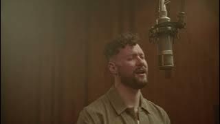 Calum Scott - Woke Up In Love (Acoustic)