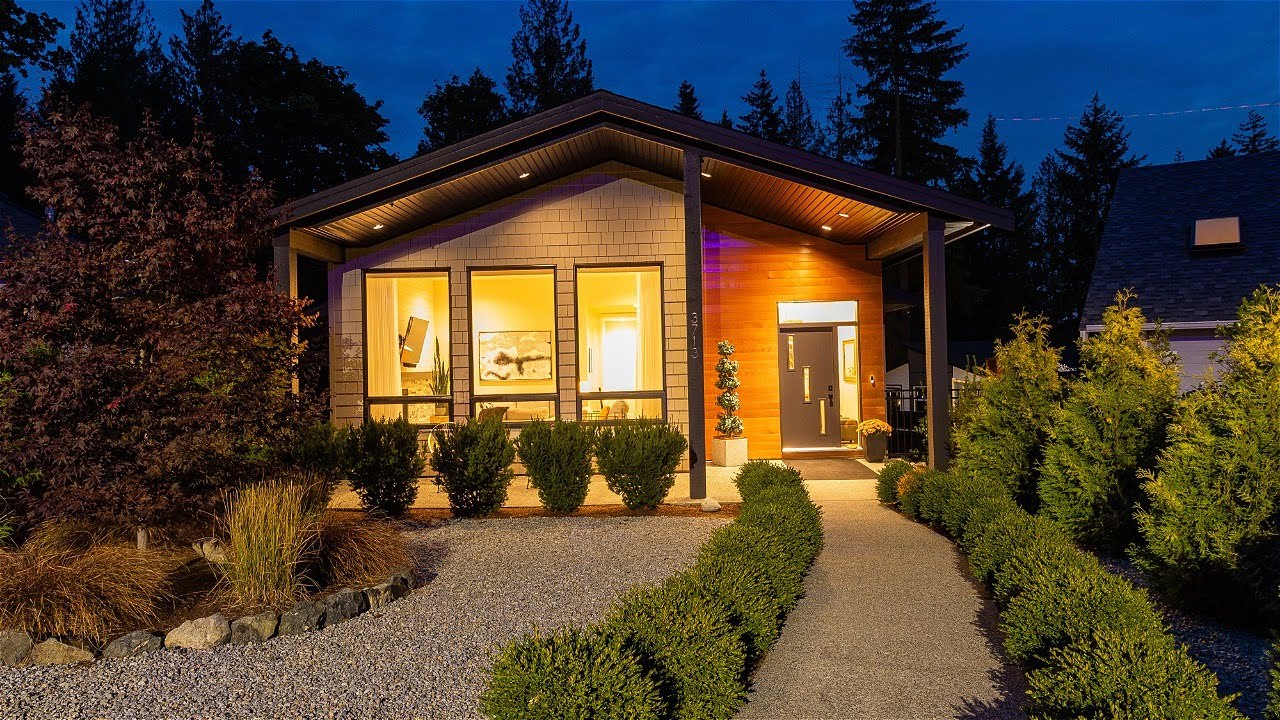 3713 Delia Terrace Homes for sale in Nanaimo YouTube