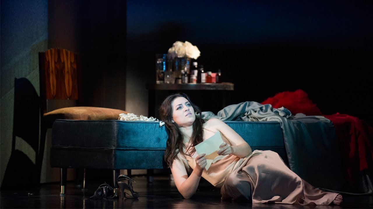 La traviata: 'Addio del passato' ('Farewell to happy dreams of long ago') - Glyndebourne