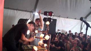 Purity Ring (live @ FYF Fest 2011)