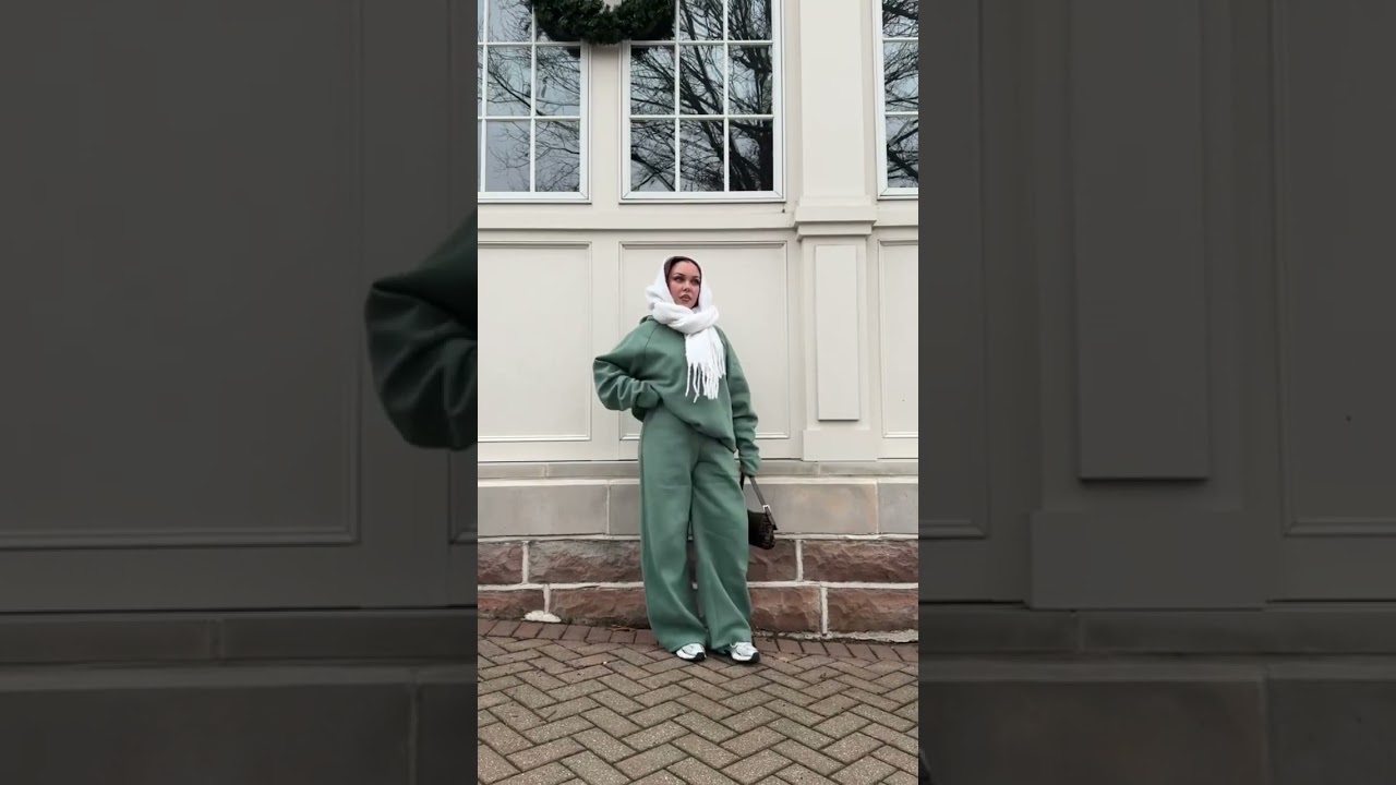 winter fits - but make it colorful❄️