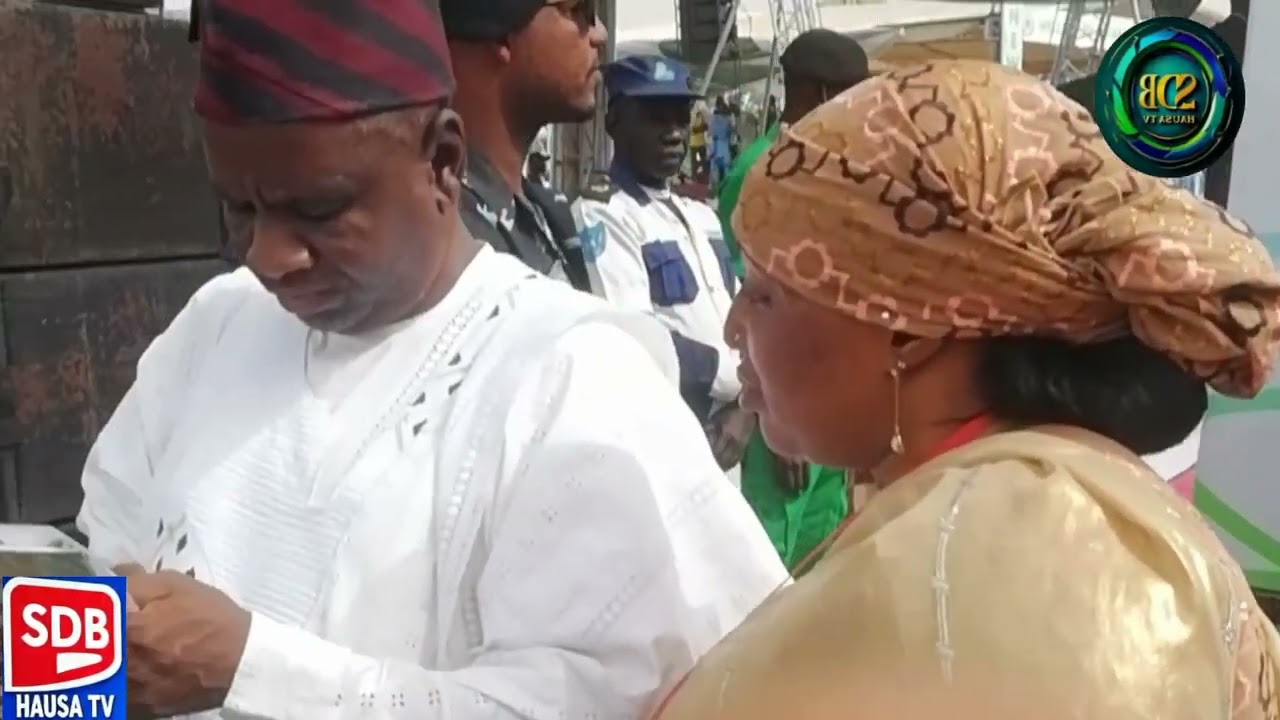 ABDULLAHI ABBAS YACE BASHI NE YA FADA BA GWAMNAN KANO NE YACE... 