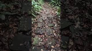 JELANG PETANG MASUK KEDALAM SITUS PRABU SILIWANGI GUNUNG PANTEN, MAJALENGKA 