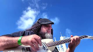 Fernando Perdomo -  Deck 14 (The Haven)  From Clouds 4