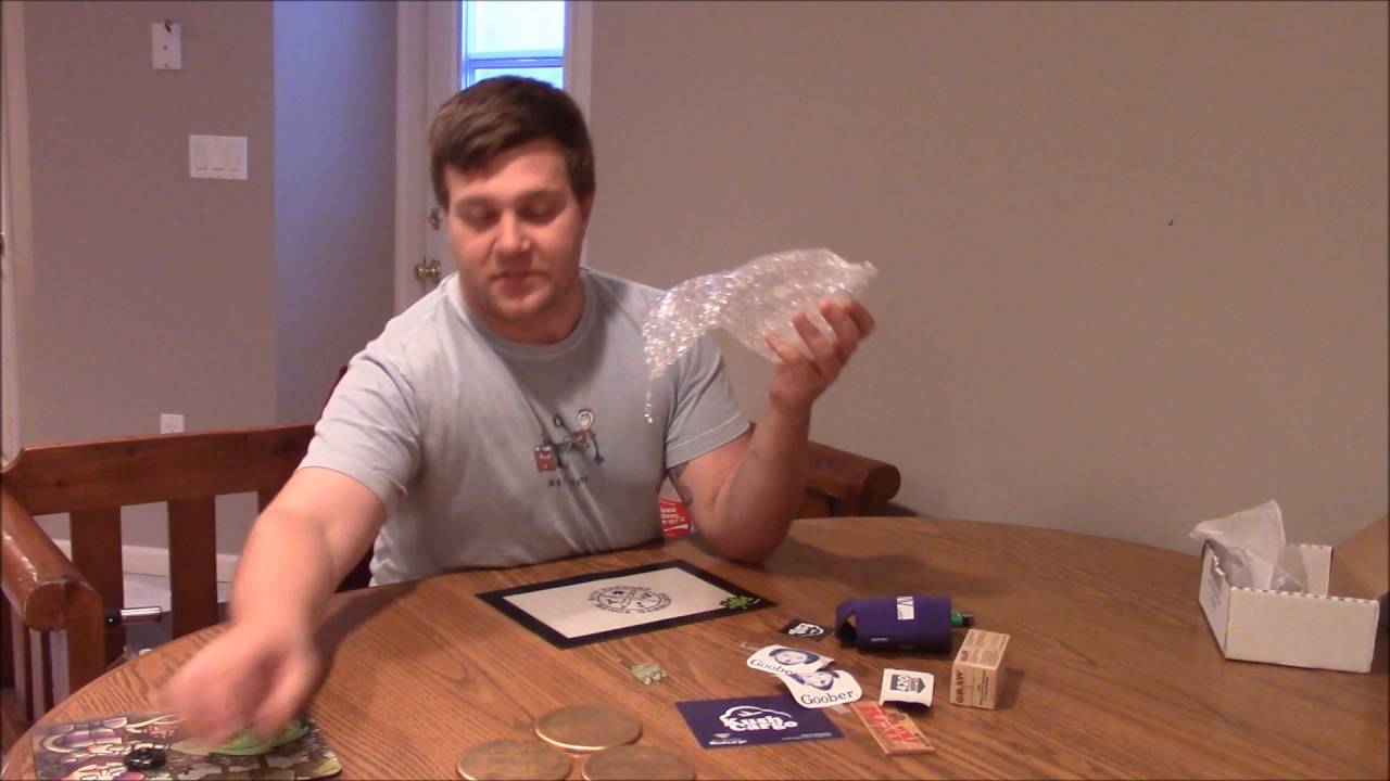 Kush Cargo, July 2016: Unbox-a-rama