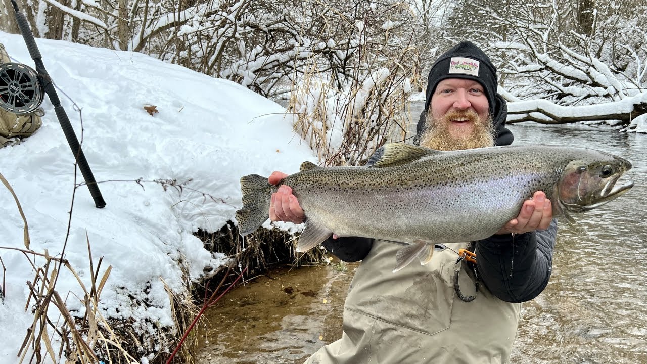 Centerpin Float Fishing For Winter Steelhead / Michigan Steelhead Fishing / Steelhead Bead